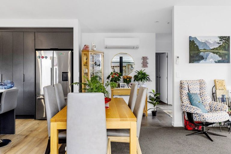 Photo of property in 43 Harakeke Drive, Wharewaka, Taupo, 3330