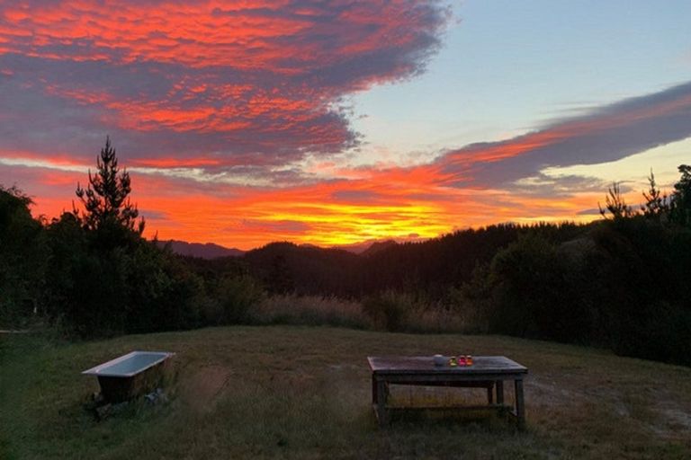 Photo of property in 3244 Ngahape Road, Stronvar, Masterton, 5890