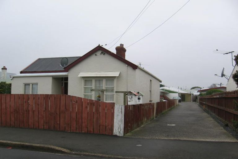 Photo of property in 17a&b Bradshaw Street, South Dunedin, Dunedin, 9012