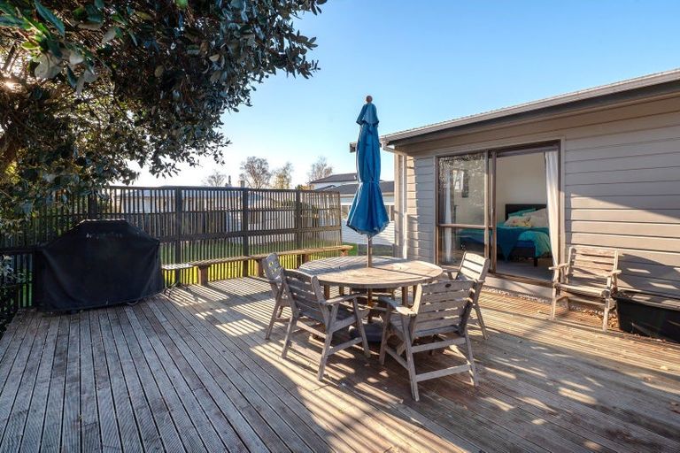 Photo of property in 11 Browning Crescent, Owhata, Rotorua, 3010