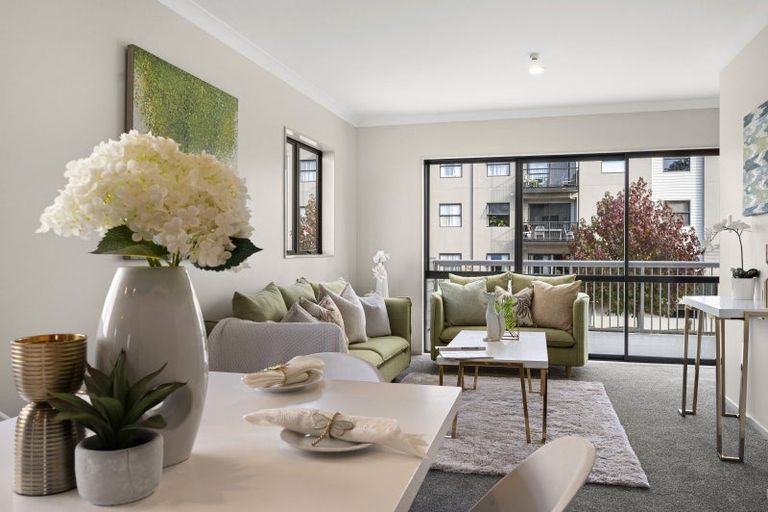 Photo of property in 6/46 Carlos Drive, Flat Bush, Auckland, 2016