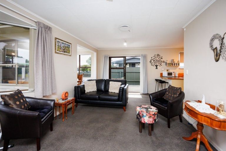 Photo of property in 15 Wild Street, Feilding, 4702
