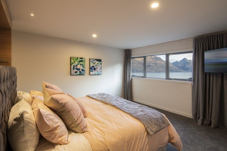 Photo of property in 3 Leeds Lane, Queenstown, 9300