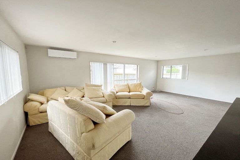 Photo of property in 3 Pipipi Crescent, Takanini, 2112