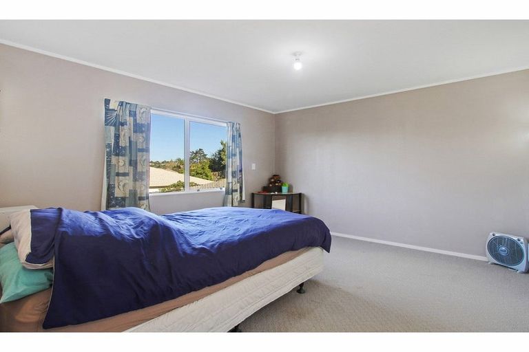Photo of property in 4 Tern Place, Unsworth Heights, Auckland, 0632