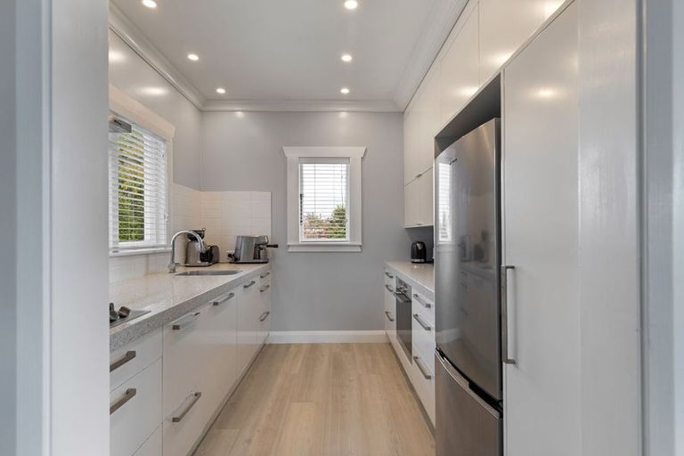 Photo of property in 46 Matamau Street, Palmerston North, 4414