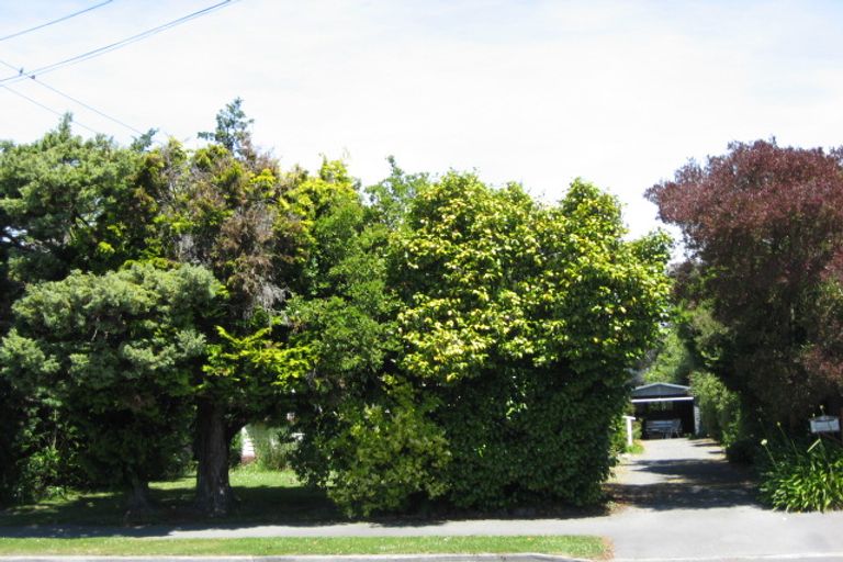 Photo of property in 246 Edgeware Road, Edgeware, Christchurch, 8013