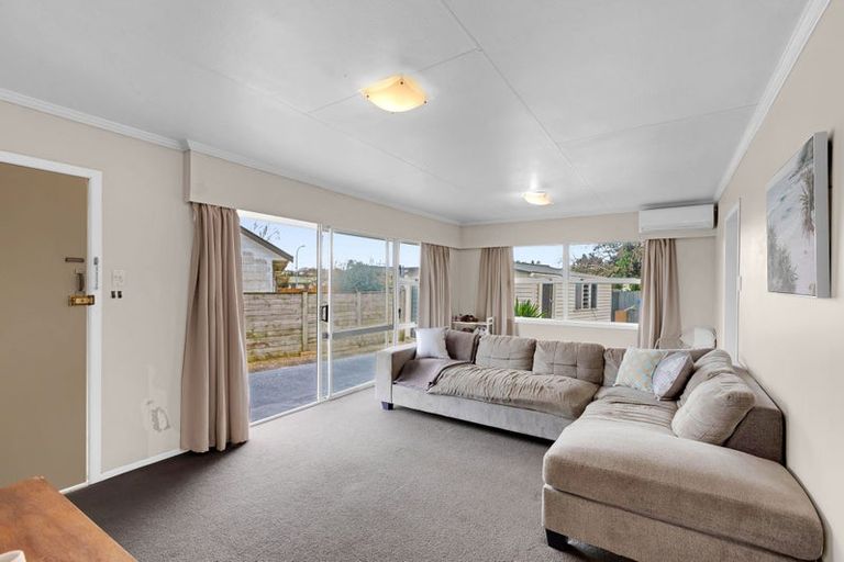 Photo of property in 25 Dalton Crescent, Dinsdale, Hamilton, 3204