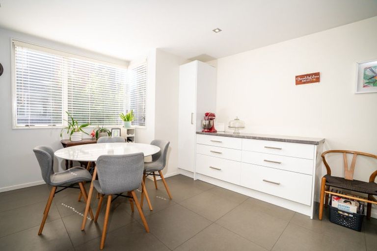 Photo of property in Altar Apartments, 38/120 Rintoul Street, Newtown, Wellington, 6021