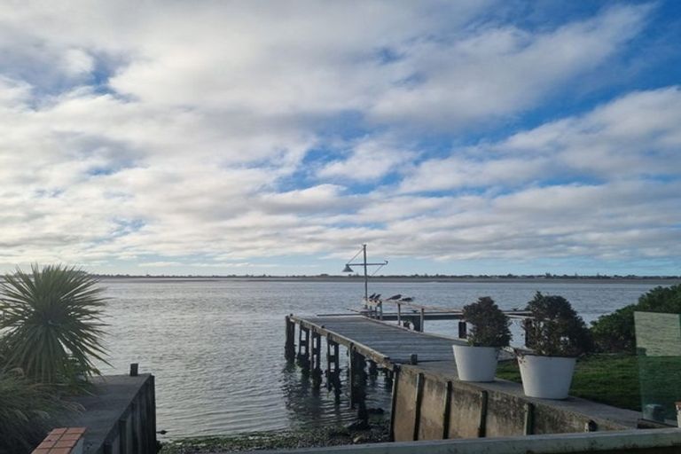 Photo of property in 102 Beachville Road, Redcliffs, Christchurch, 8081