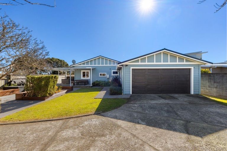 Photo of property in 8 Oriental Street, Welbourn, New Plymouth, 4312