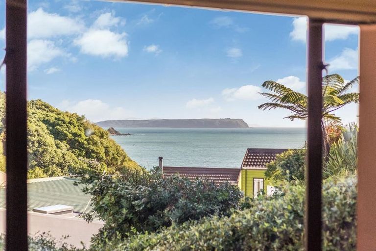 Photo of property in 122f3 Pope Street, Camborne, Porirua, 5026