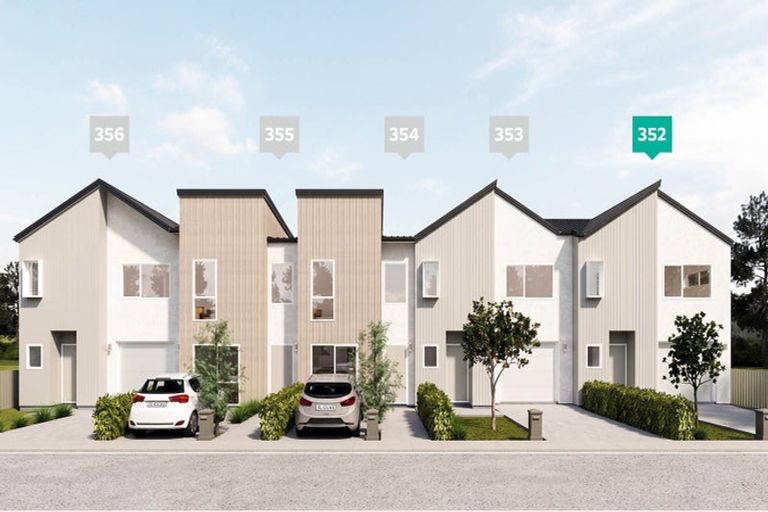 Photo of property in 2 Tarapuka Road, Kenepuru, 5022