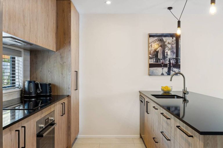 Photo of property in 16 Aitkenhead Street, Pokeno, 2402