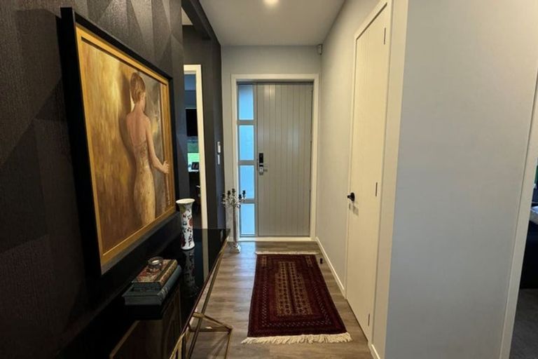 Photo of property in 17 Rowles Road, Pukekohe, 2120