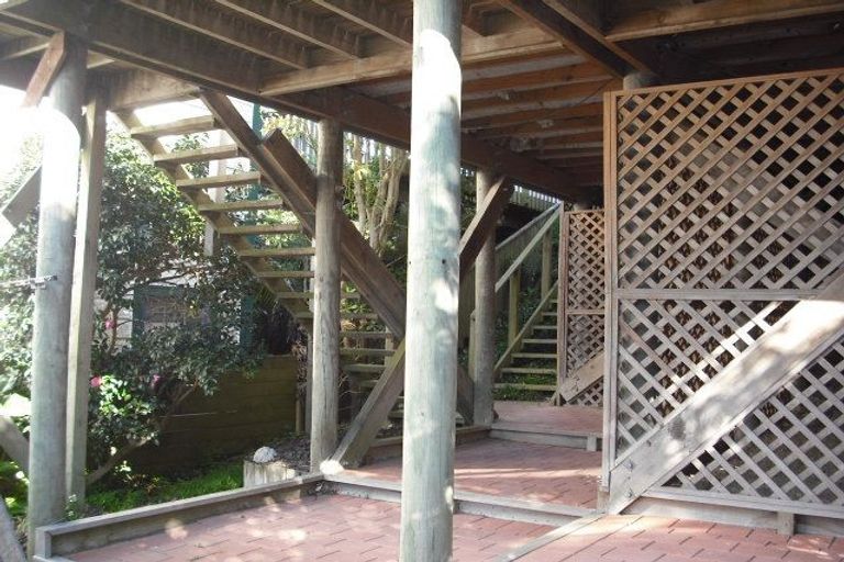 Photo of property in 110f2 Britomart Street, Berhampore, Wellington, 6023