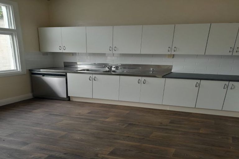 Photo of property in 9 Vera Street, Karori, Wellington, 6012