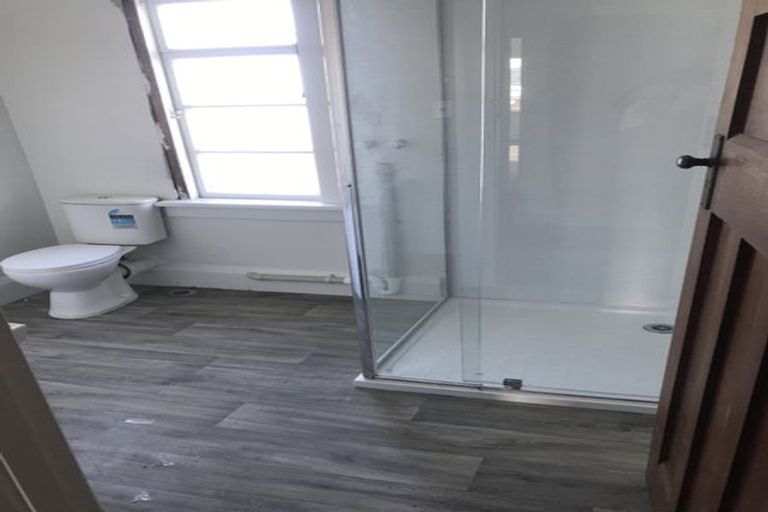 Photo of property in 1-5/65 Grey Road, Timaru, 7910