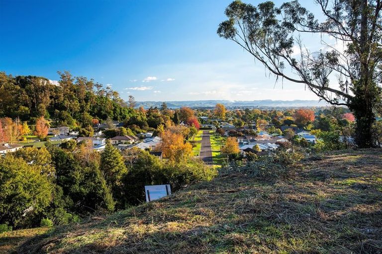 Photo of property in 71 Seddon Crescent, Whataupoko, Gisborne, 4010