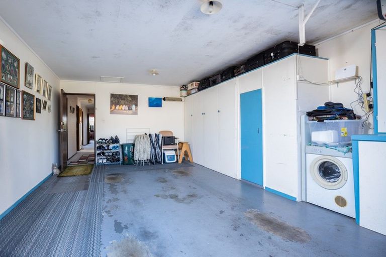 Photo of property in 12 Mace Street, Waitara, 4320