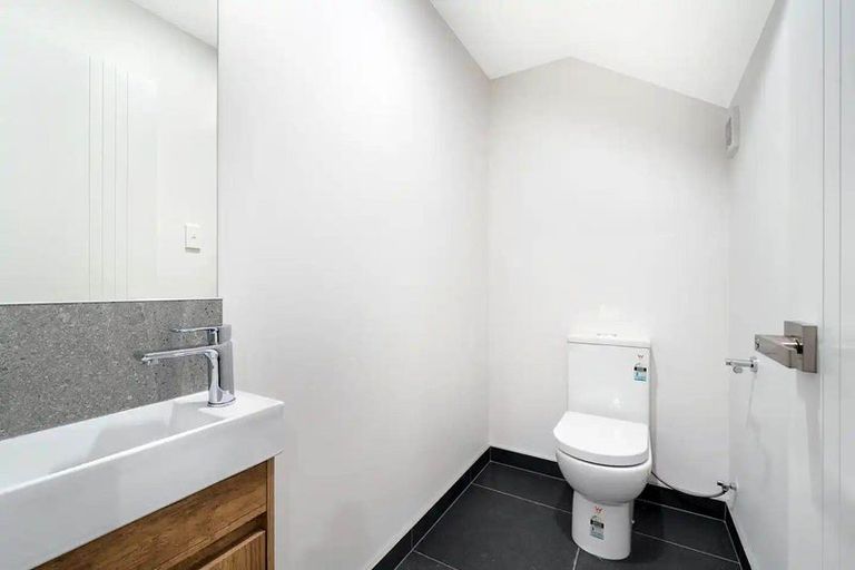 Photo of property in 4c Templeton Place, Clendon Park, Auckland, 2103