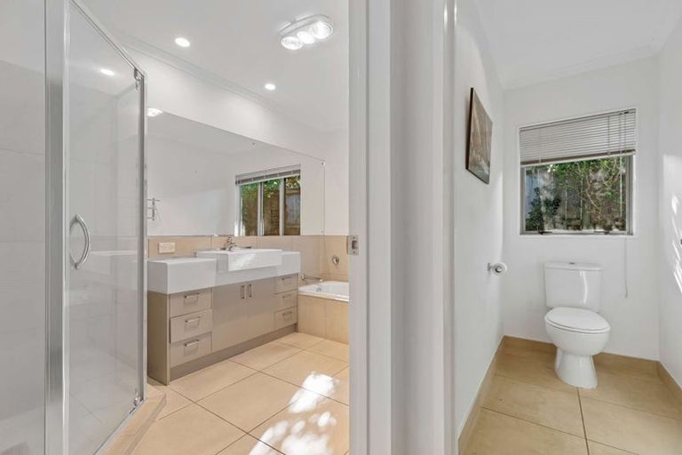 Photo of property in 141 Cyril French Drive, Flat Bush, Auckland, 2016