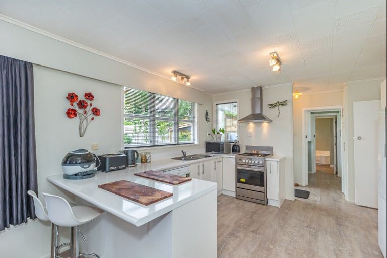 Photo of property in 5 Highbury Drive, Levin, 5510