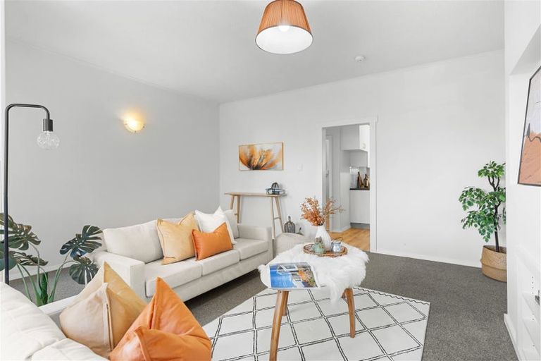 Photo of property in 88 Mandeville Street, Riccarton, Christchurch, 8011