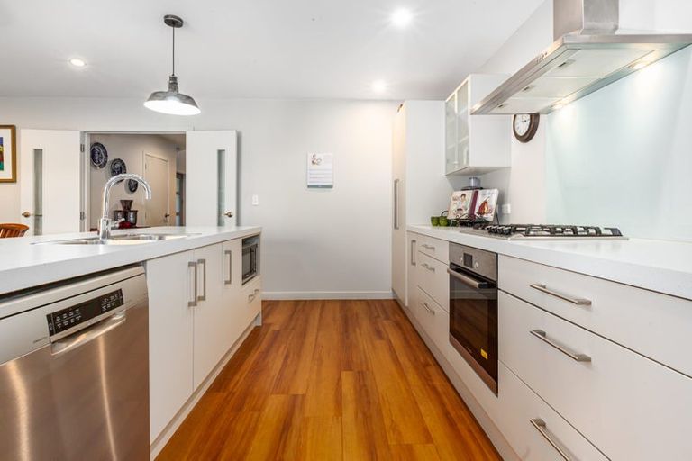 Photo of property in 130 Navigation Drive, Whitby, Porirua, 5024