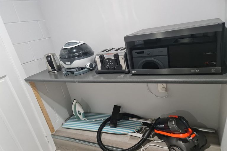 Photo of property in 51 Hilling Street, Titirangi, Auckland, 0604