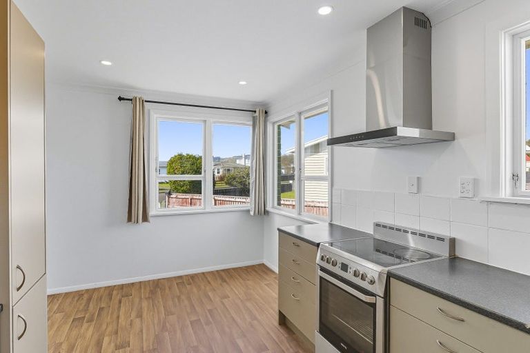 Photo of property in 4 Ross Street, Levin, 5510