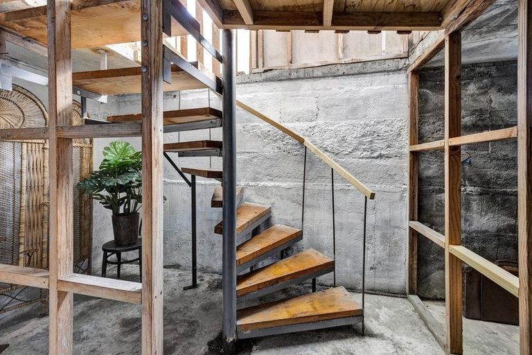 Photo of property in 30 Antonio Street, Stratford, 4332