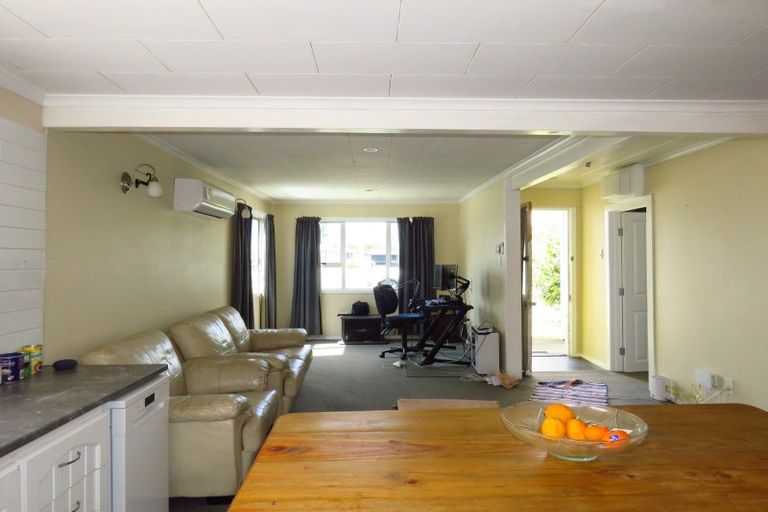 Photo of property in 5 Fonblanque Street, Westport, 7825