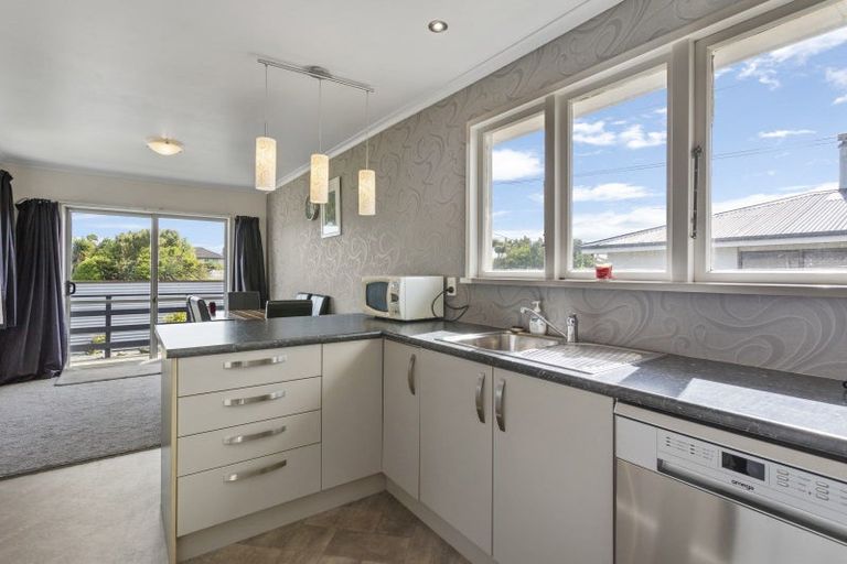 Photo of property in 76 Scott Street, Strathern, Invercargill, 9812