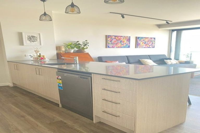 Photo of property in 11/4161 Great North Road, Glen Eden, Auckland, 0602