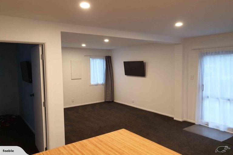 Photo of property in 1/20 Okareka Place, Pakuranga Heights, Auckland, 2010