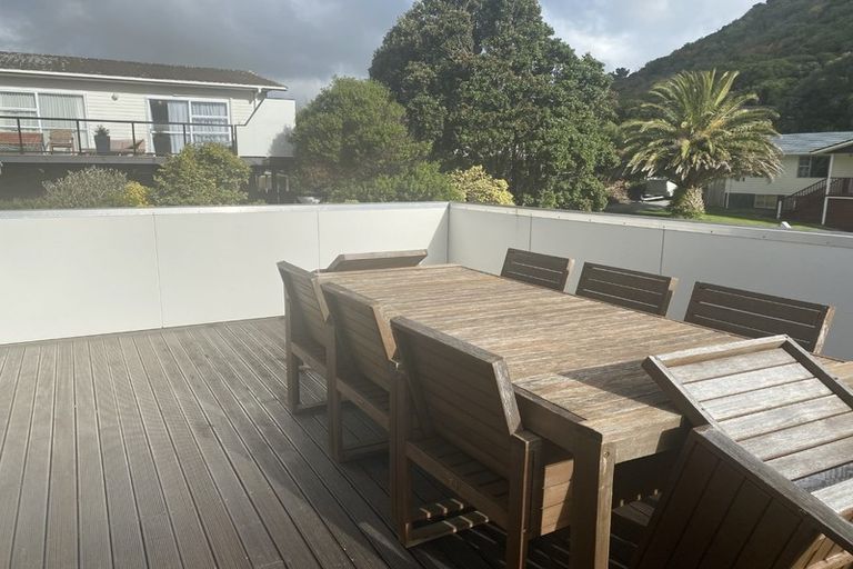 Photo of property in 37 Spinnaker Drive, Whitby, Porirua, 5024