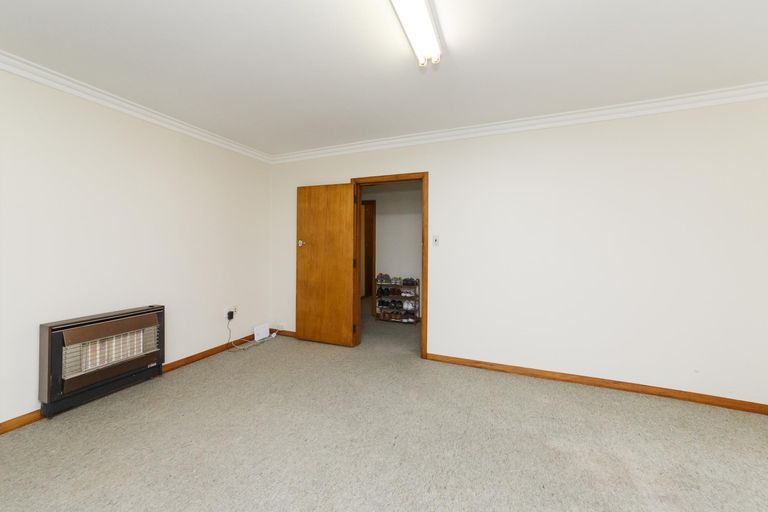 Photo of property in 8 Saint Albans Avenue, Hokowhitu, Palmerston North, 4410