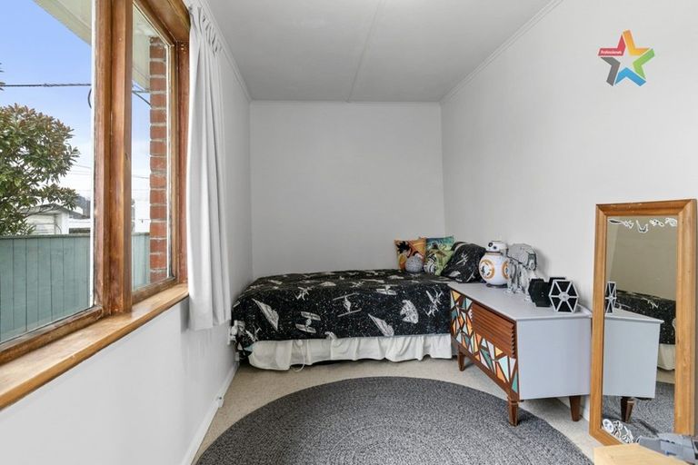Photo of property in 71 Hewer Crescent, Naenae, Lower Hutt, 5011