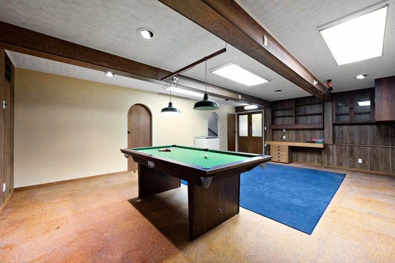 Photo of property in 7 Turville Crescent, Newlands, Wellington, 6037