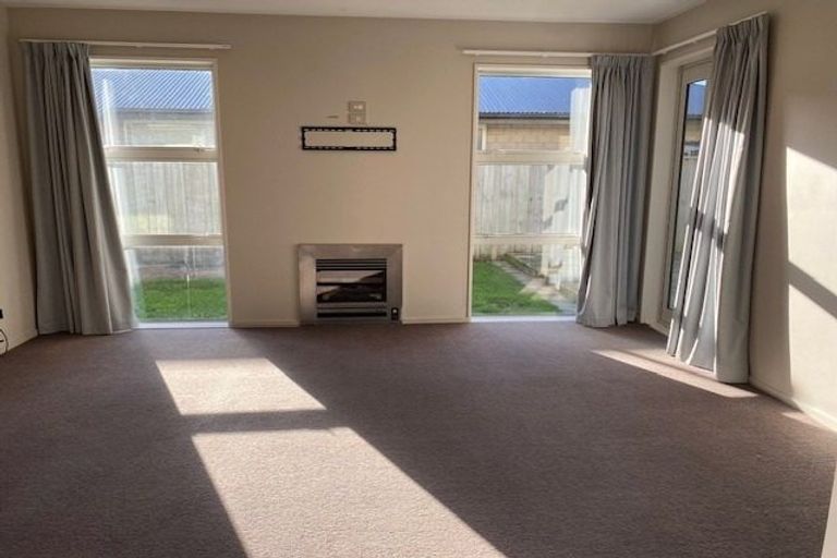 Photo of property in 28 Hakatere Road, Pegasus, 7612