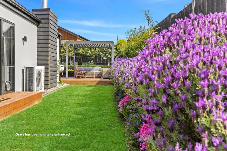 Photo of property in 53 Mount Nicholas Avenue, Wanaka, 9305