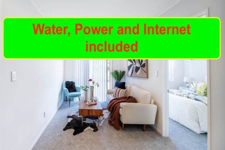 Photo of property in 10 Hornbill Drive, Fairview Heights, Auckland, 0632