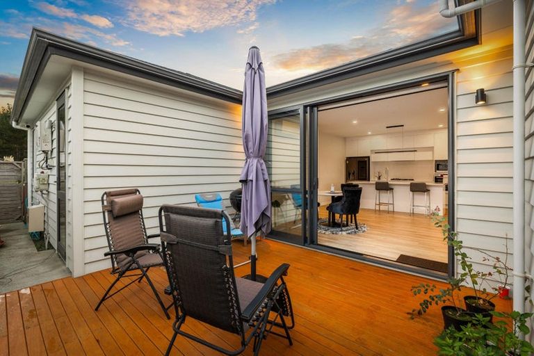 Photo of property in 5 Konoba Avenue, Kumeu, 0810