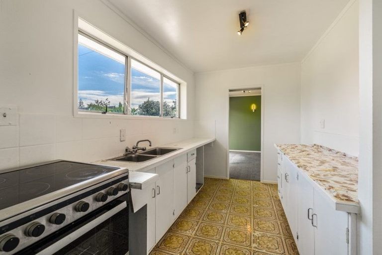 Photo of property in 50 Latham Avenue, Pakuranga, Auckland, 2010