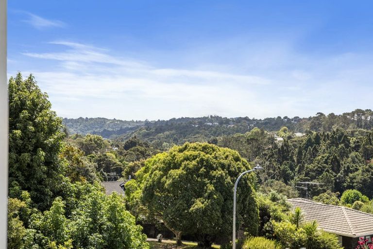 Photo of property in 11 Hague Place, Birkenhead, Auckland, 0626