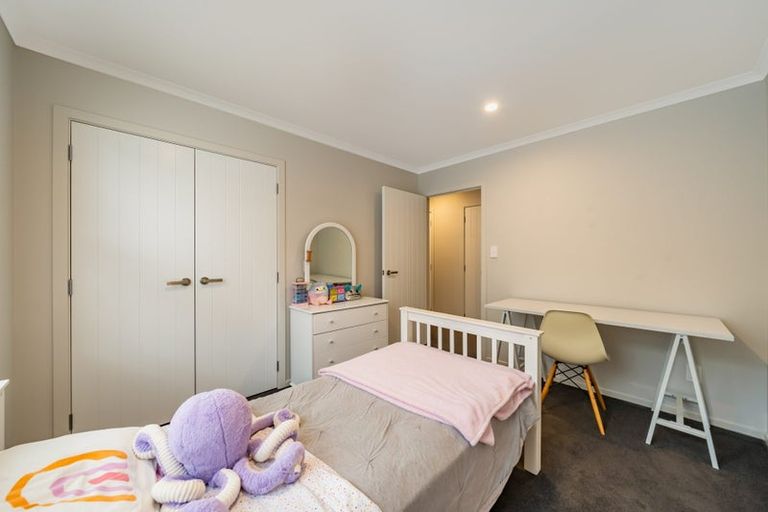 Photo of property in 6 Schooner Drive, Whitby, Porirua, 5024