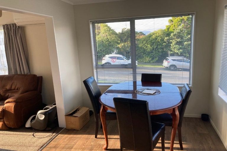 Photo of property in 17 Staithes Drive North, Whitby, Porirua, 5024