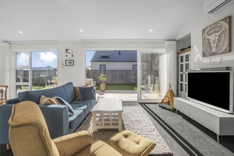 Photo of property in 9 Peony Drive, Greytown, 5712