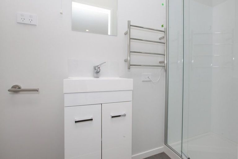 Photo of property in 15/10u Burrows Place, Frankton, Hamilton, 3204